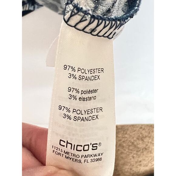 Chico's Easy Wear size 2 blue/white tunic abstract liquid knit office travel - Picture 4 of 6